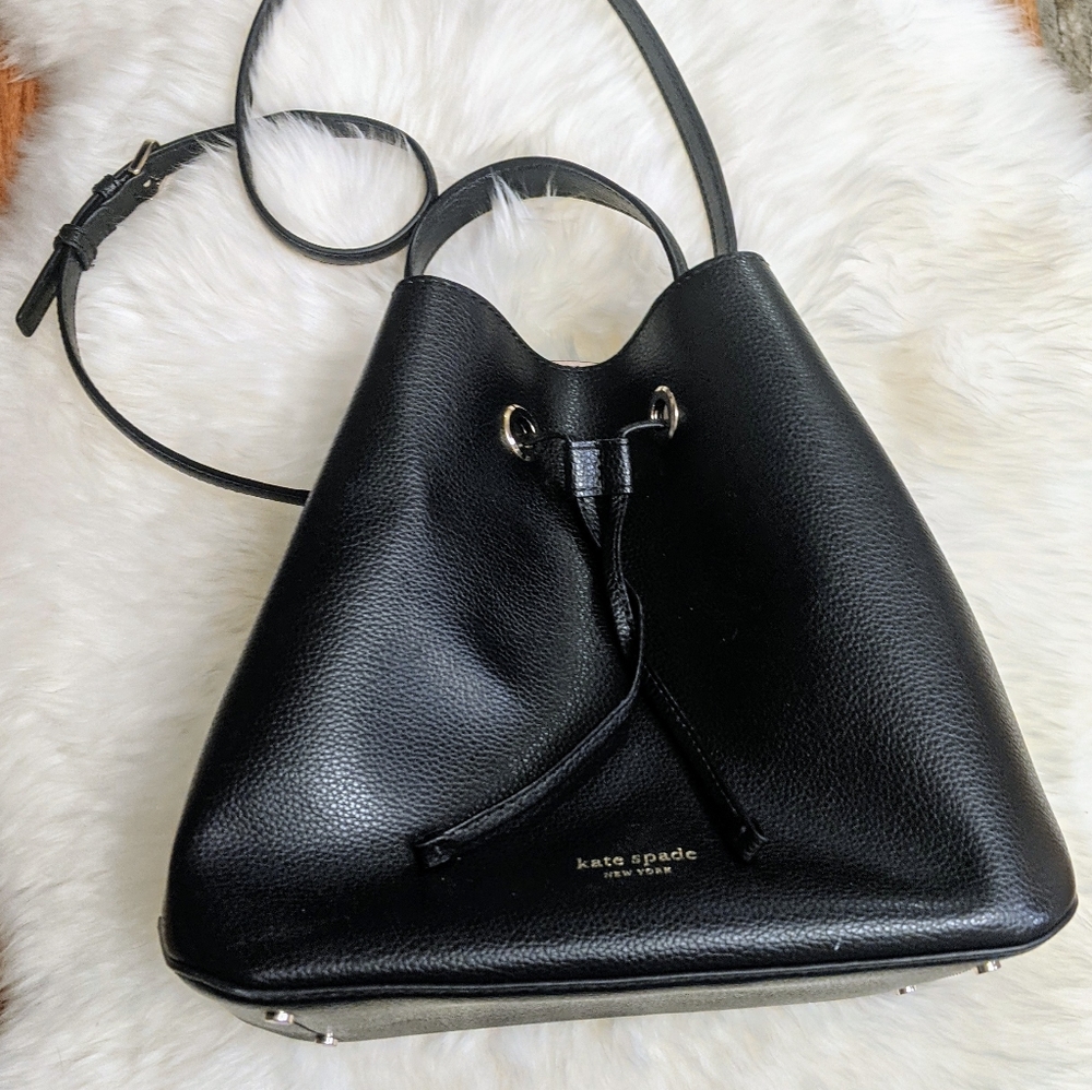 Eva Bucket Bag Kate Spade